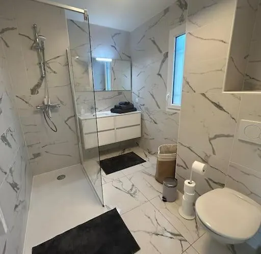 Clos D'alice 3 By Avecoeur Lägenhet *